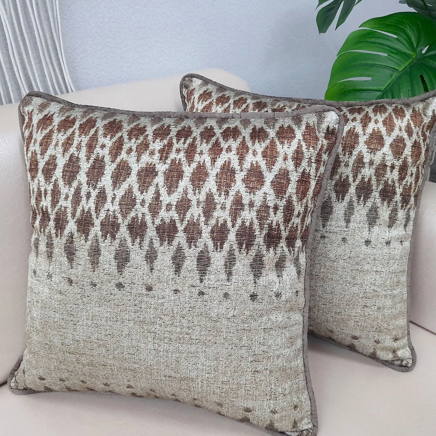 Cushion Cover with Filler – Contemporary Brown Design – 40cm x 40cm – Set of 2