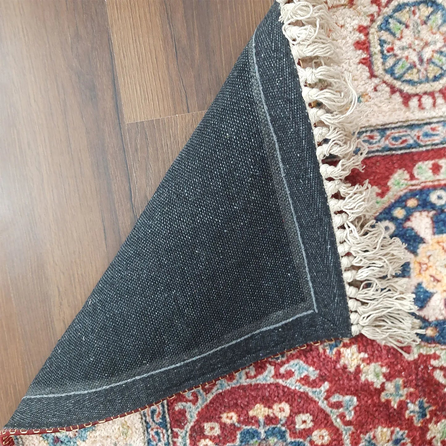 Avioni Home Faux Silk Carpet Traditional Beautiful Persian Design – Carpet for Living Room