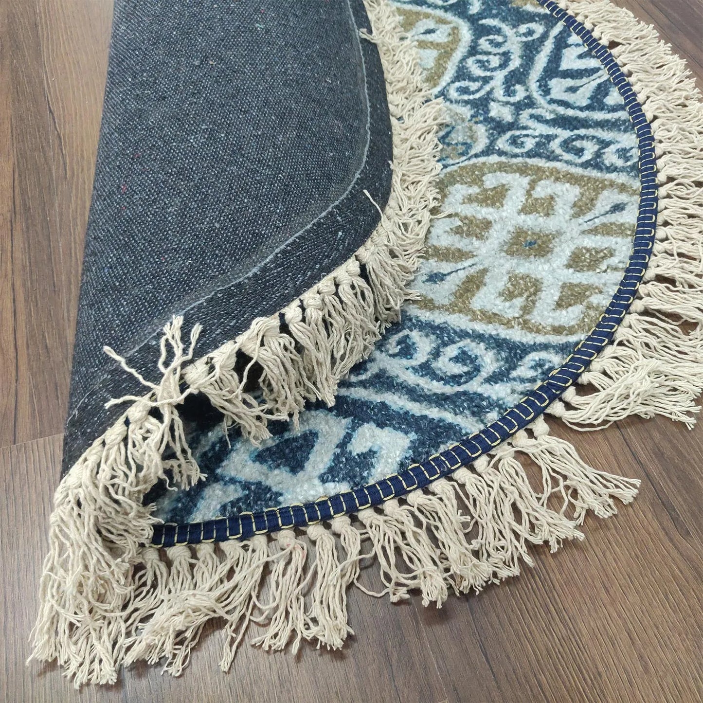 Avioni Faux Silk Carpet – Contemporary Round Rug -Blue Ethnic Pattern