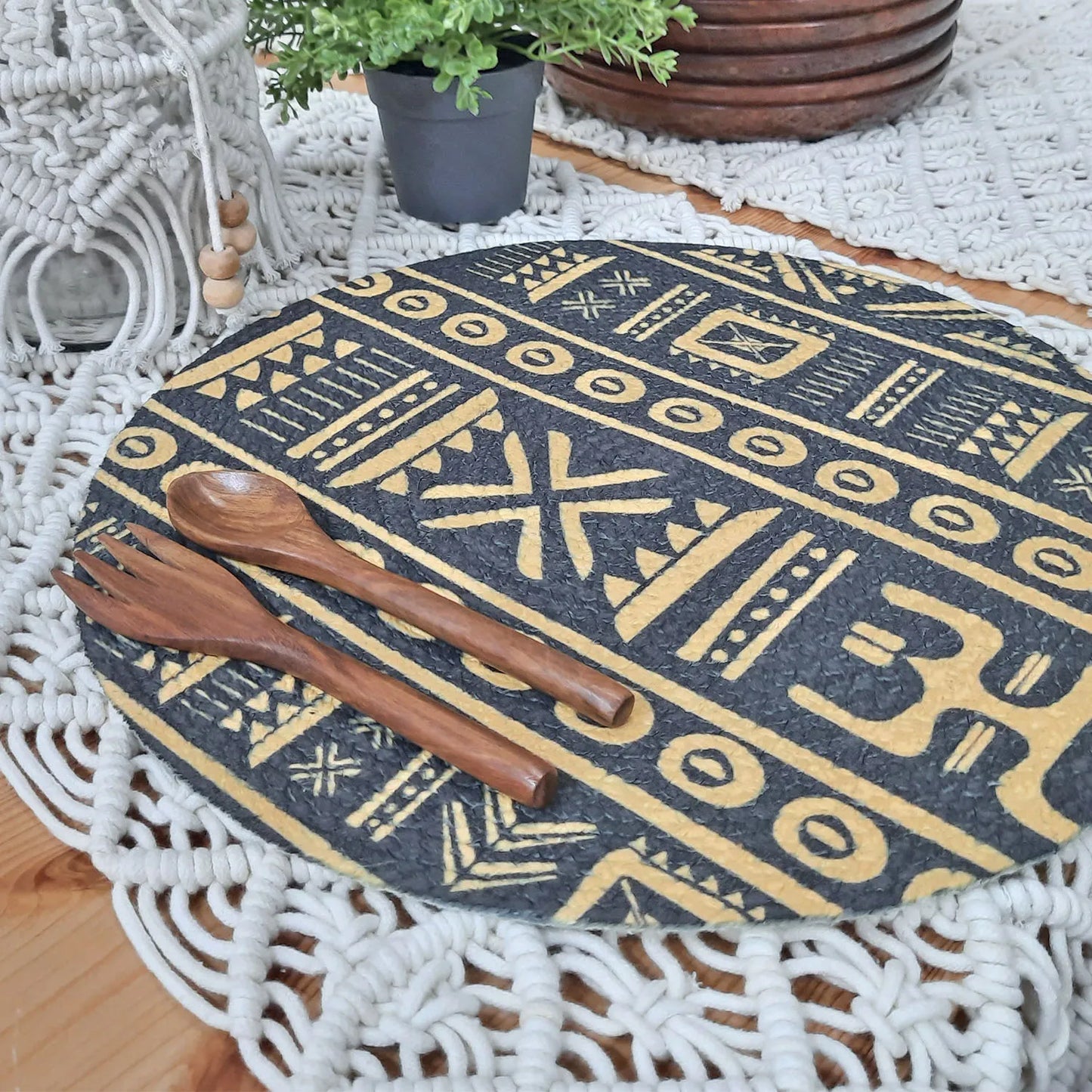 All Natural Round Cotton Braided Placemats – African Tribal