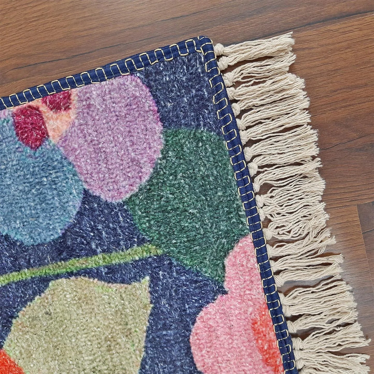 Avioni Home Silk Carpet Modern Blooming Flowers Design – Living Room Rug